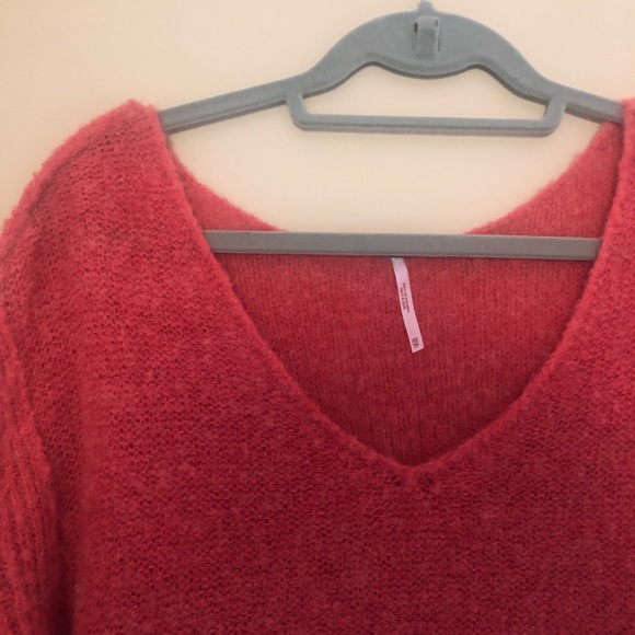 Free People sweater - Picture 2 of 2